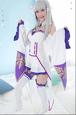 Sexy Japan Ria Kurumi cosplay spreading pussy and playing vibrator